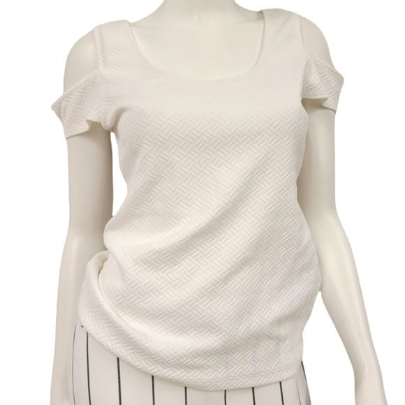 Guess White Textured Shoulder Top sz Medium - Picture 2 of 5